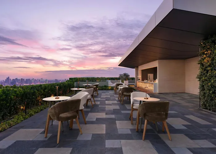 Hotel Ac By Marriott Manila